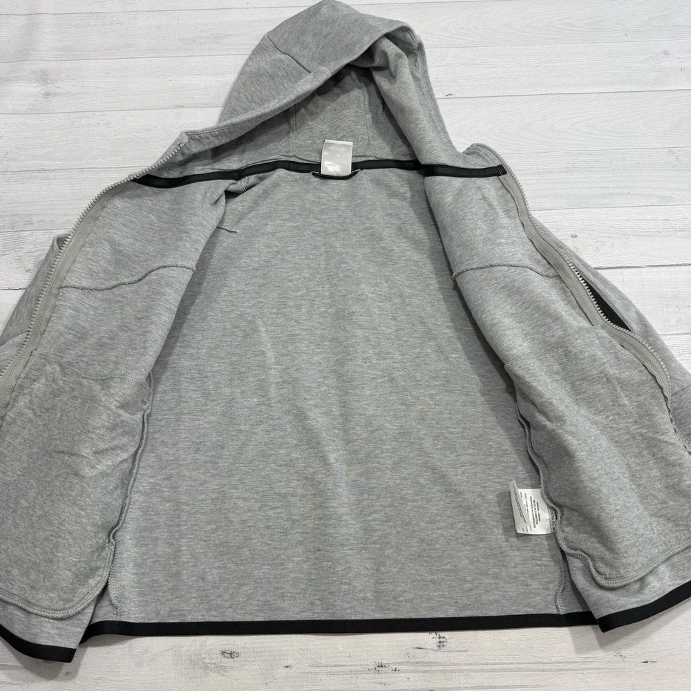 Nike‎ Tech Fleece Full-Zip Hoodie heather grey youth medium